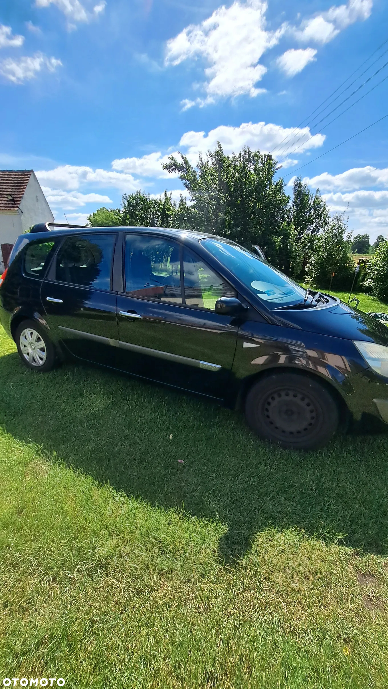 Renault Grand Scenic - 10