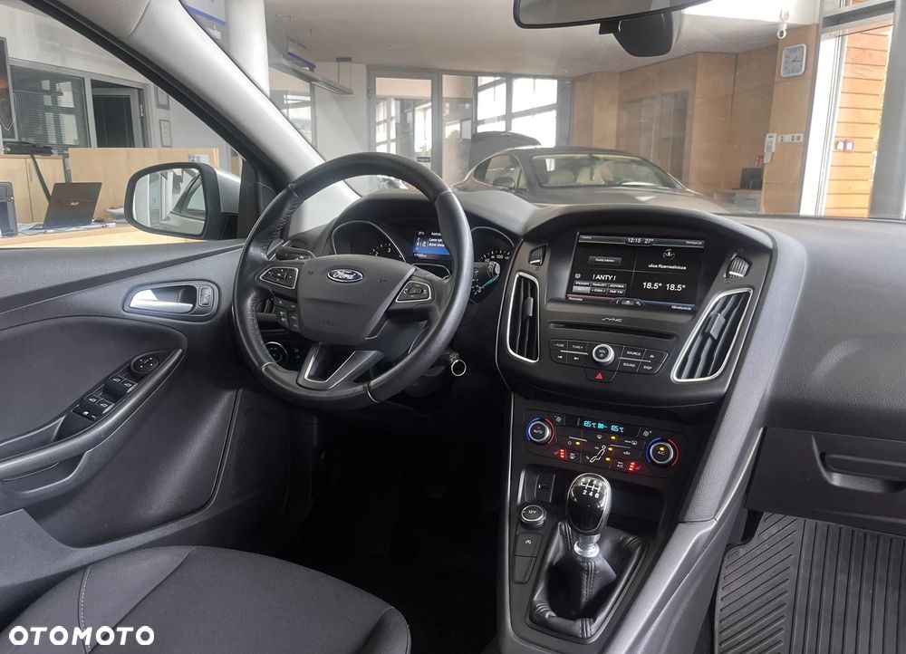 Ford Focus 1.5 TDCi ECOnetic 88g Start-Stopp-System Titanium - 22