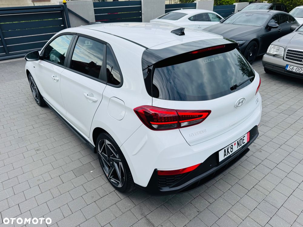 Hyundai i30 1.5 T-GDI 48V Modern DCT - 12