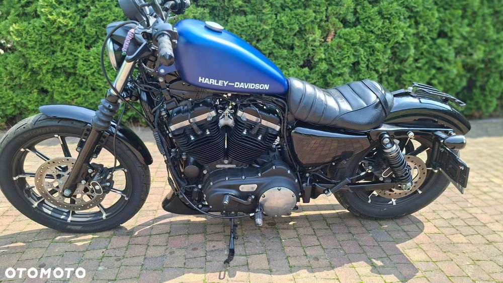 Harley-Davidson Sportster Iron 883 - 4