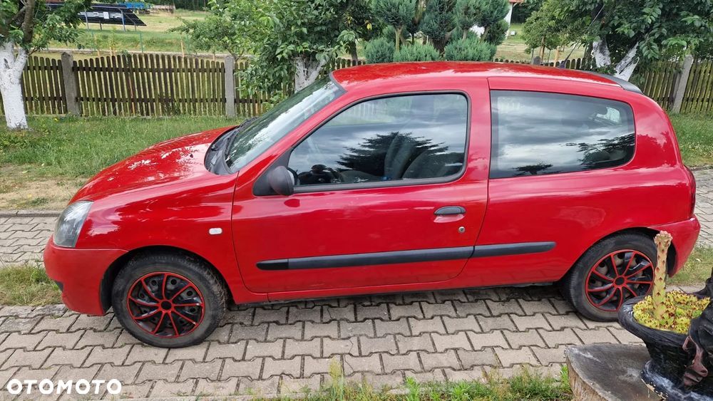 Renault Clio 1.2 16V 75 Dynamique - 3
