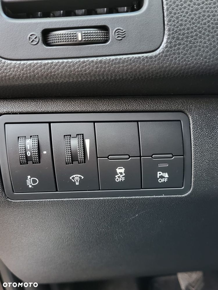 Kia Venga 1.6 CVVT Dream Team Edition - 30