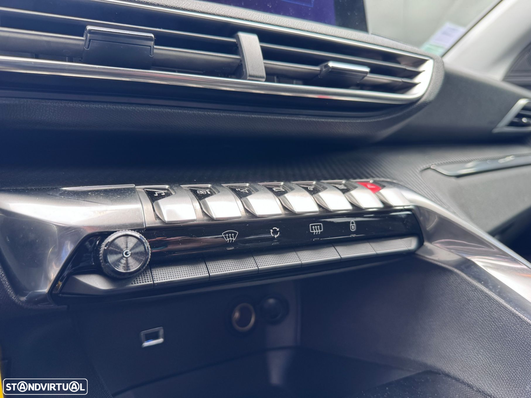 Peugeot 3008 1.2 PureTech Active - 8