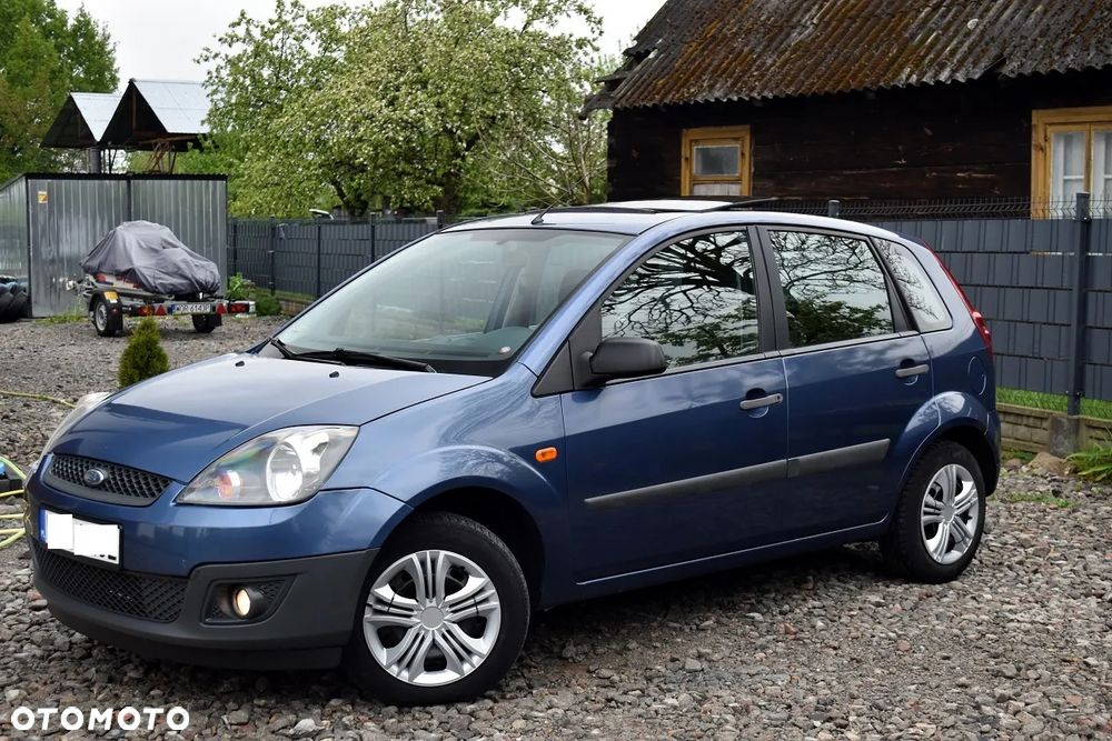 Ford Fiesta 1.4 Black Magic - 4