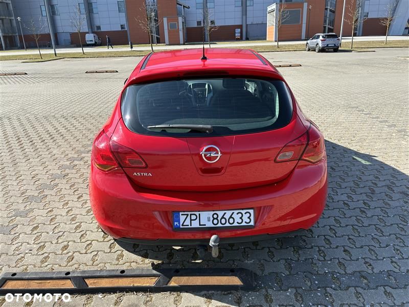 Opel Astra 1.6 - 15