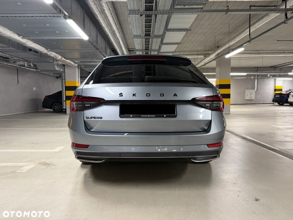 Skoda Superb 1.5 TSI Sportline DSG - 8