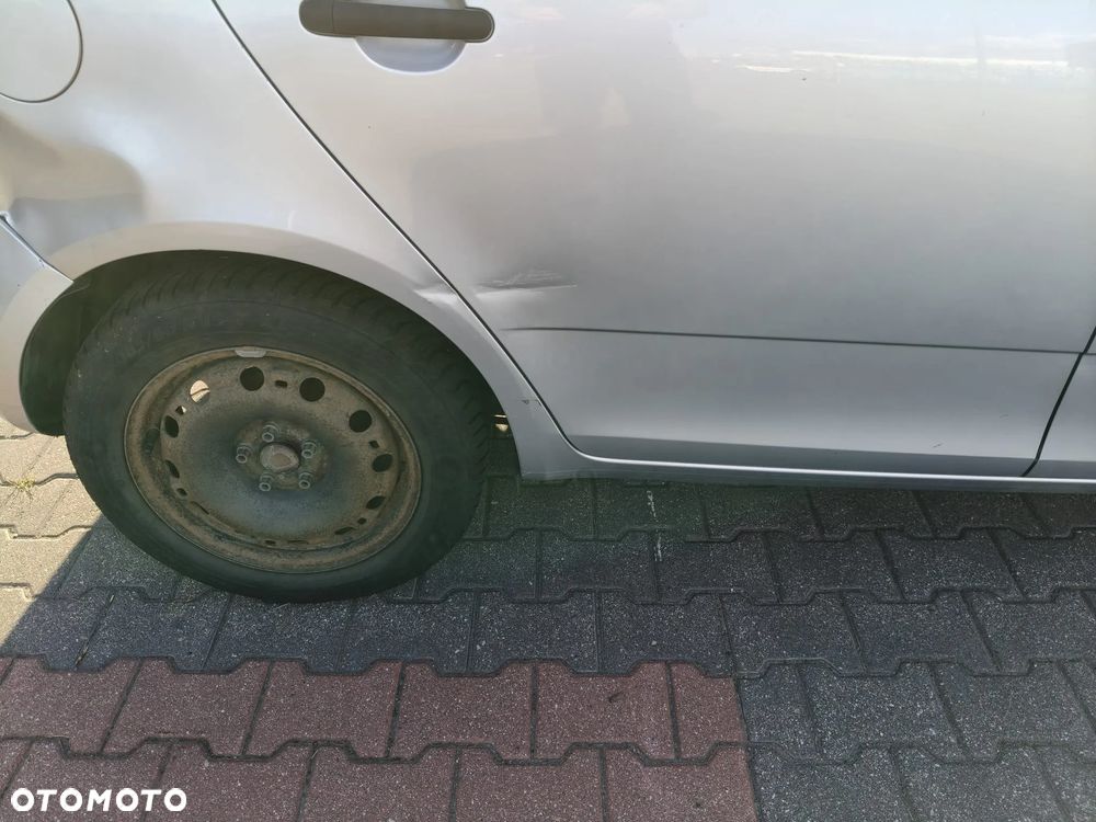 Skoda Fabia 1.6 TDI DPF Classic - 8