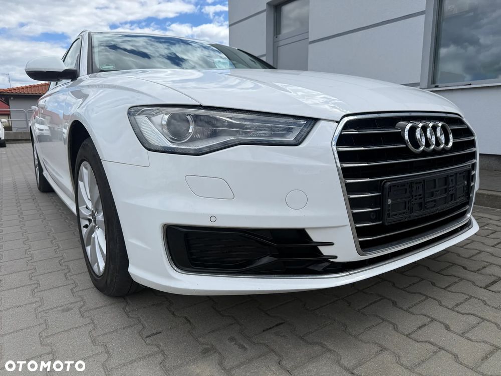 Audi A6 Avant 2.0 TDI Ultra S tronic - 21