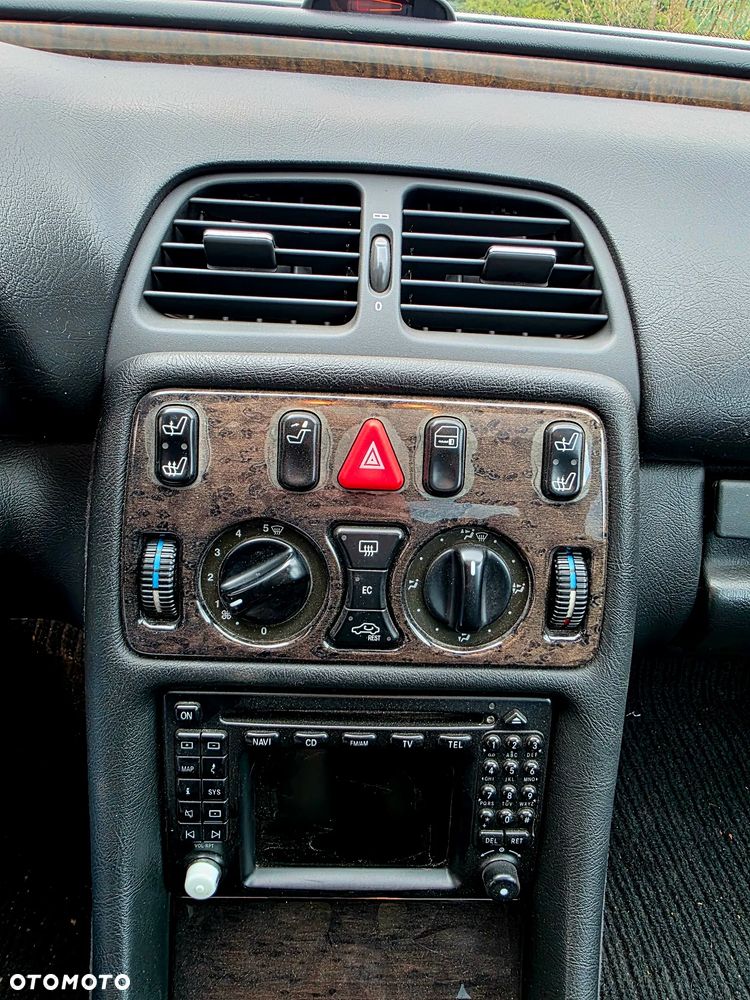 Mercedes-Benz CLK - 14