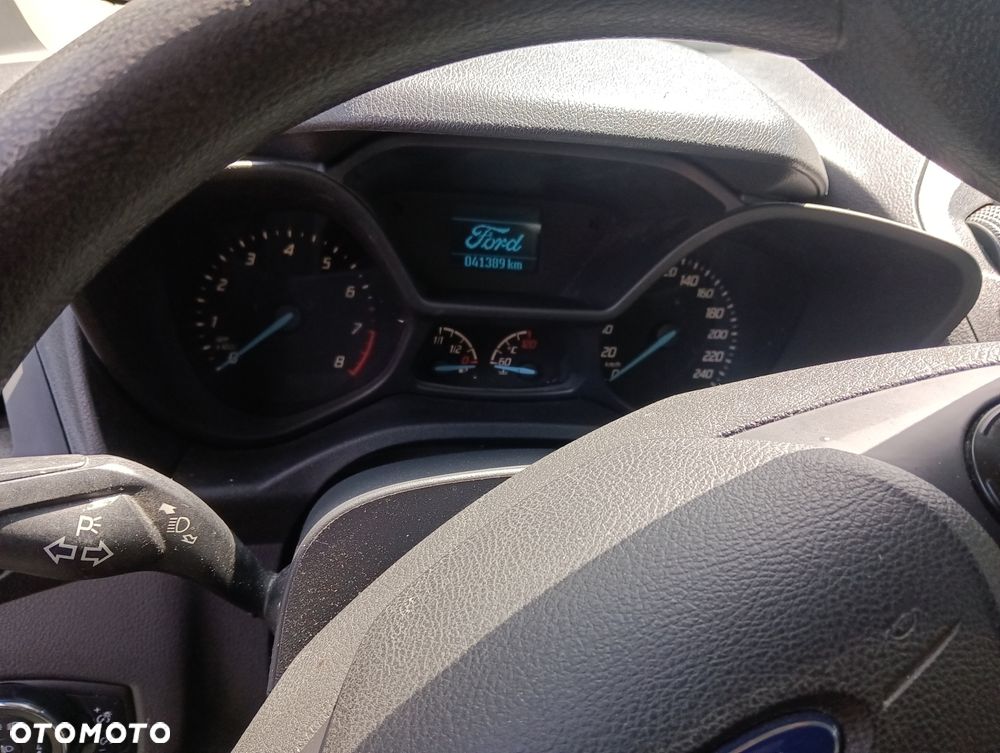 Ford Connect - 10