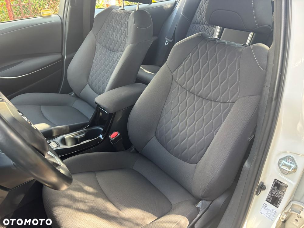 Toyota Corolla 1.5 Comfort - 11