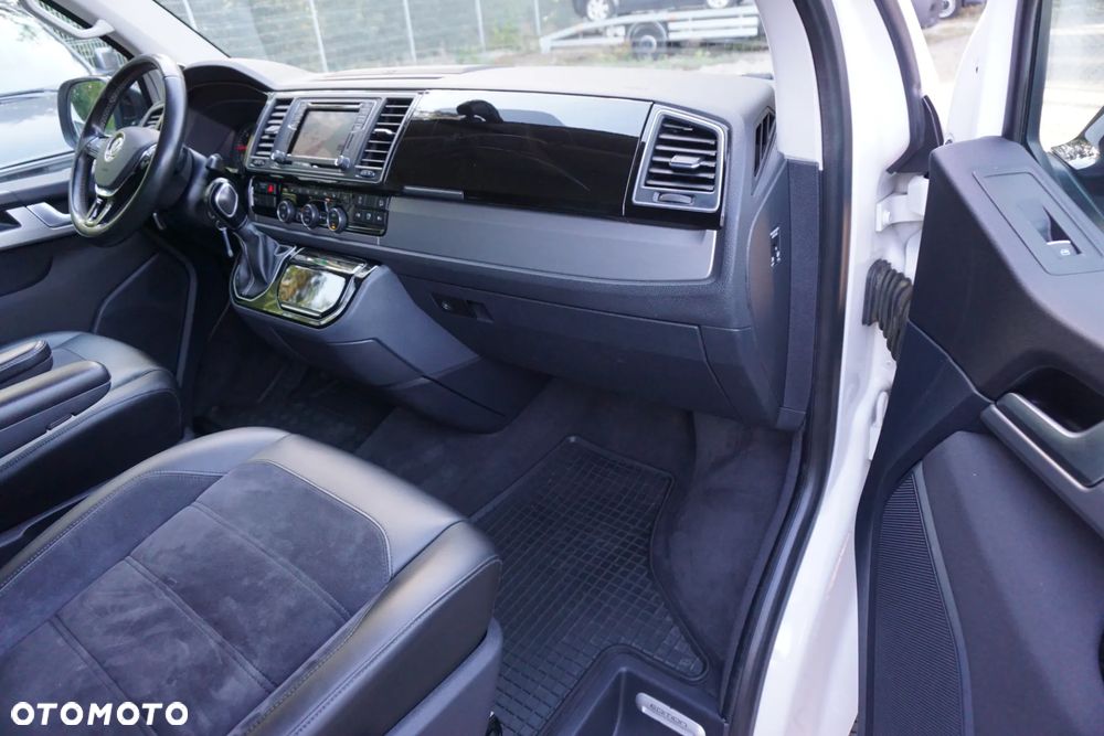 Volkswagen Multivan - 16