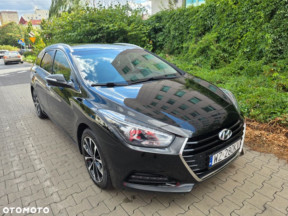 Hyundai i40 Kombi 1.7 CRDi DCT Style - 3