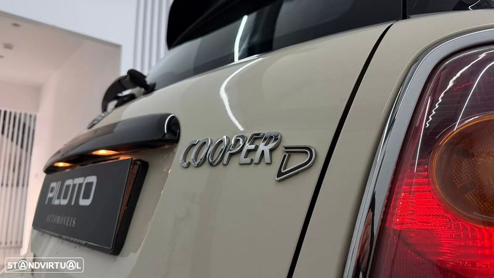 MINI 3 Portas Cooper D - 11