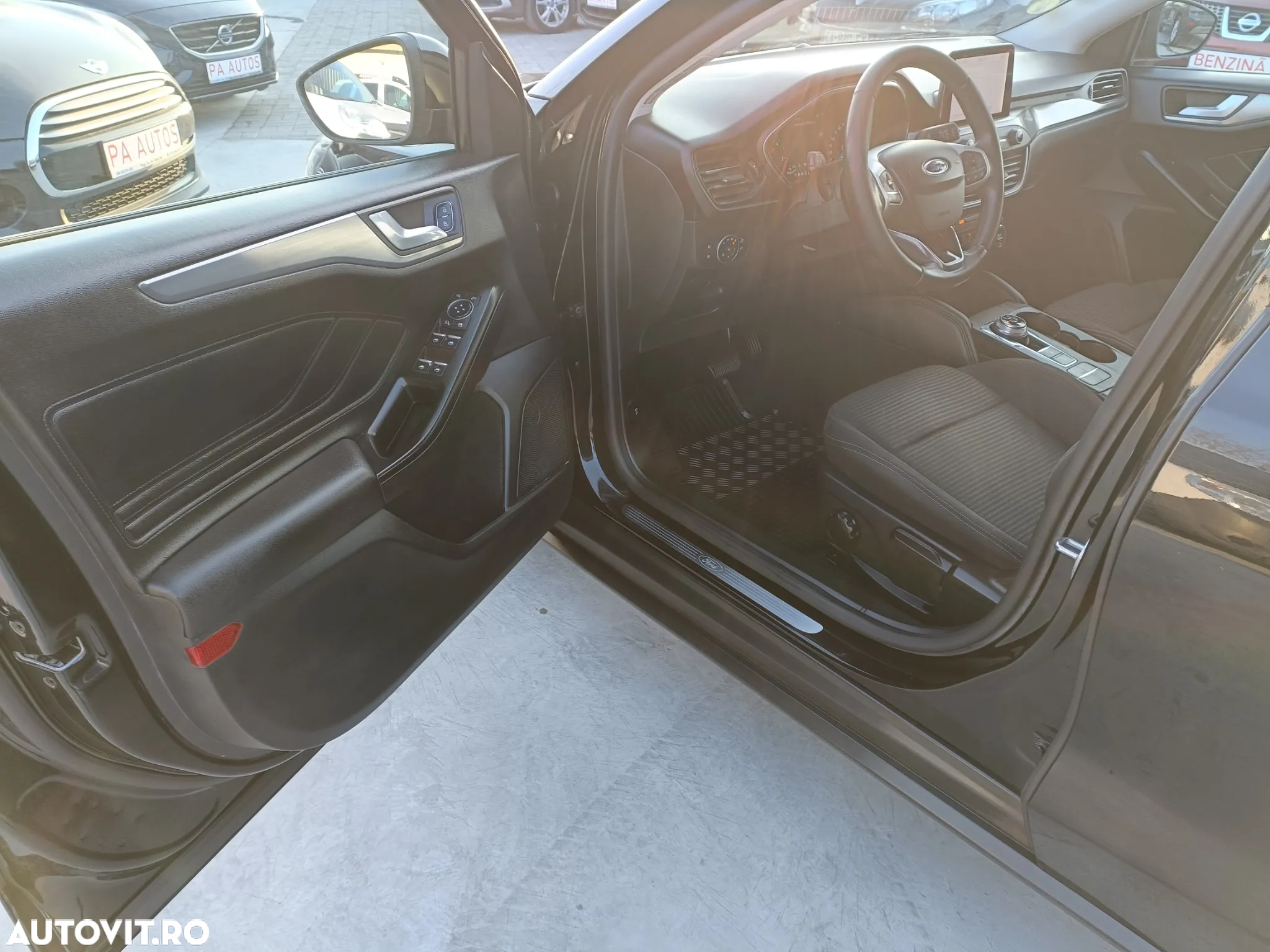Ford Focus 1.5 EcoBlue Start-Stopp-System Aut. TITANIUM DESIGN - 11