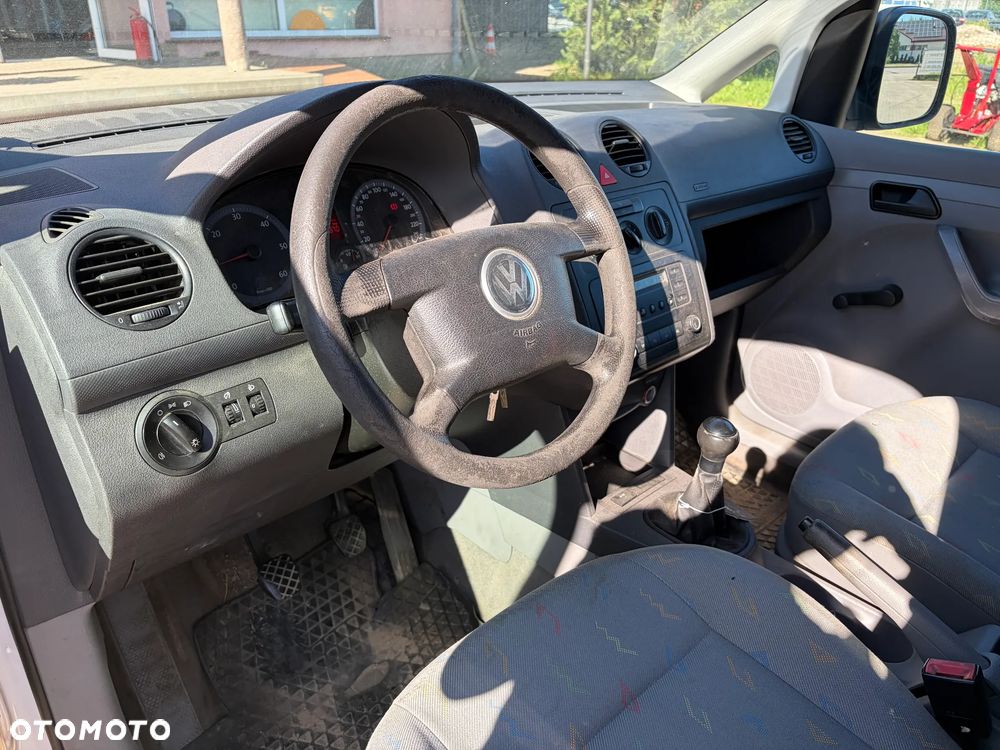 Volkswagen Caddy - 5