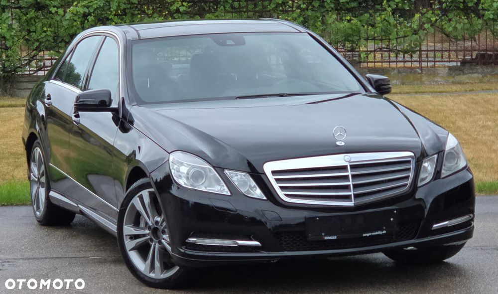 Mercedes-Benz Klasa E 350 CDI DPF BlueEFFICIENCY 7G-TRONIC Avantgarde - 2