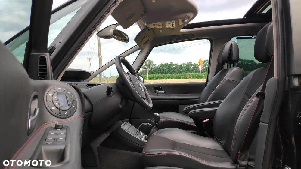 Renault Espace 2.0 dCi Expression - 9