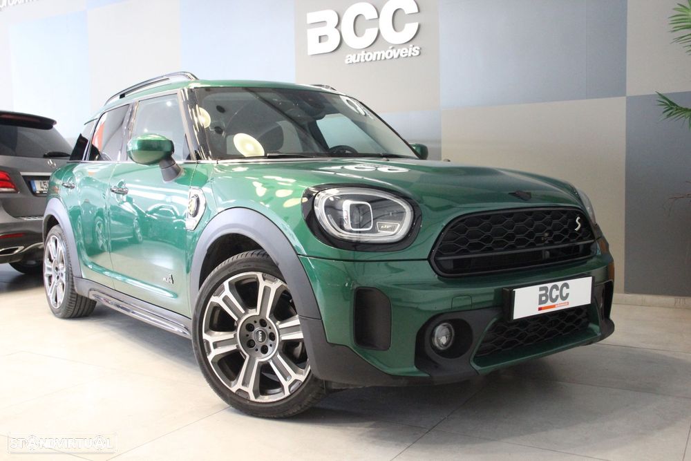MINI Countryman Cooper SE ALL4 Yours Auto - 4