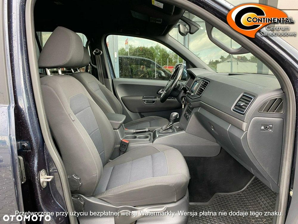 Volkswagen Amarok - 11