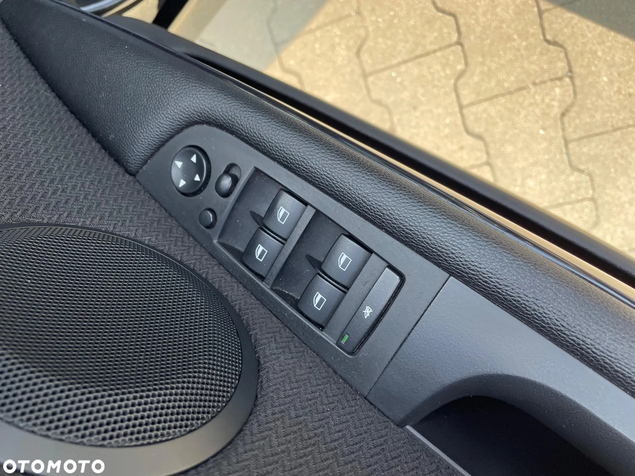 BMW Seria 3 318d - 16