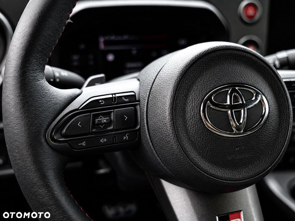 Toyota GR Yaris - 23