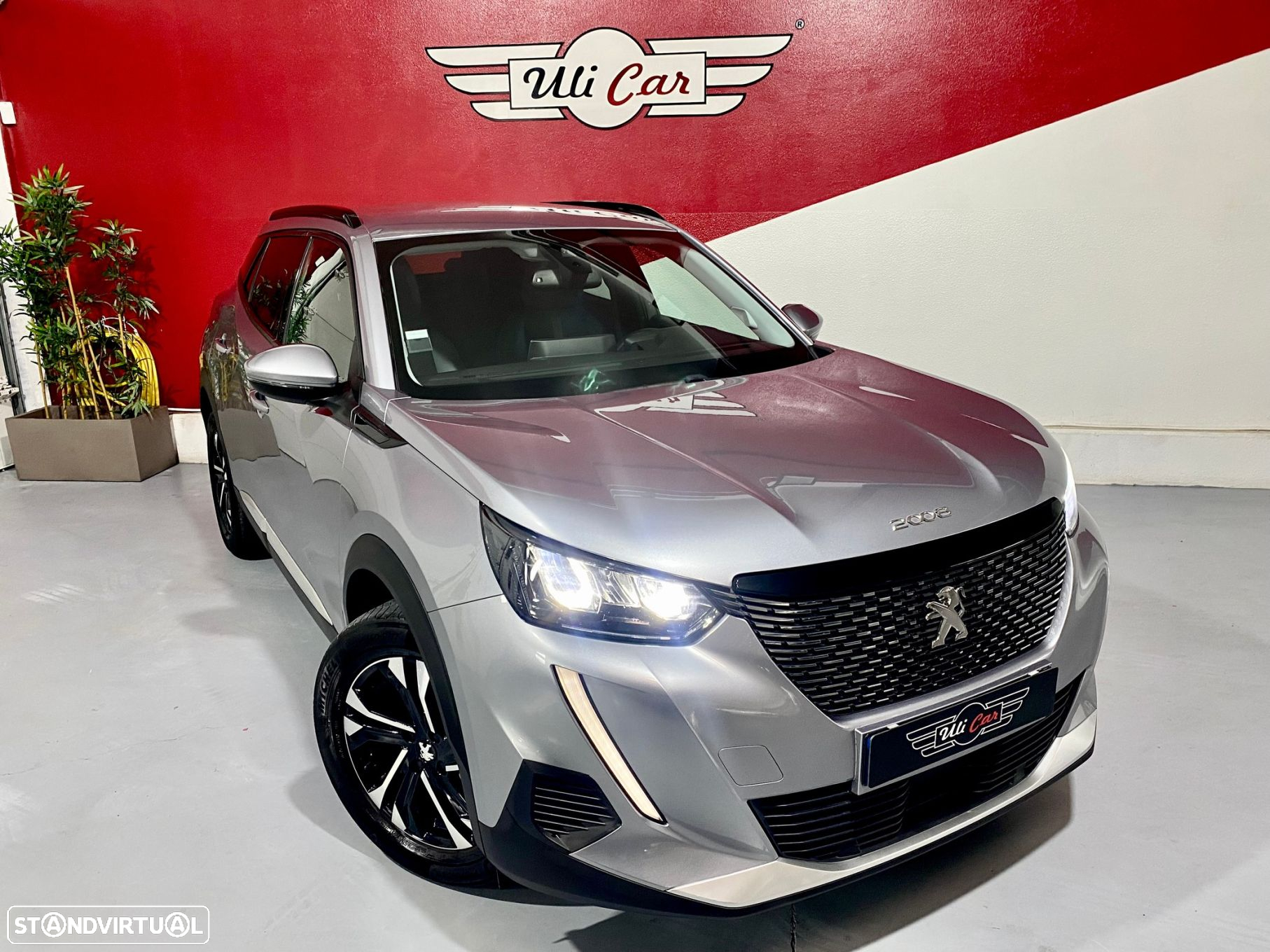 Peugeot 2008 1.2 PureTech Allure - 43