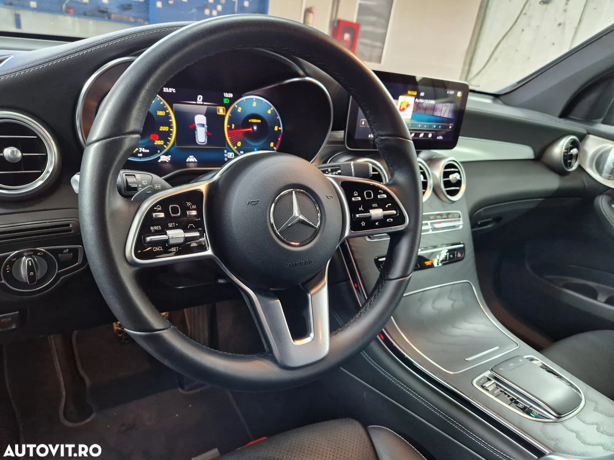Mercedes-Benz GLC 220 d 4MATIC - 14