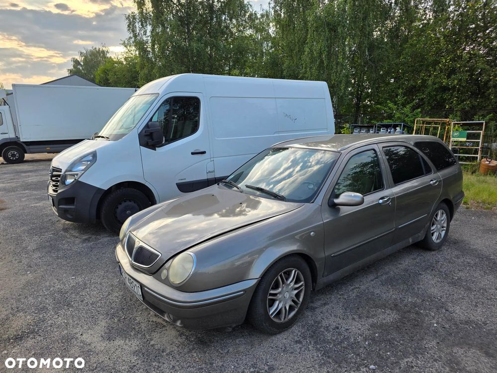 Lancia Lybra 1.9 JTD LX - 7