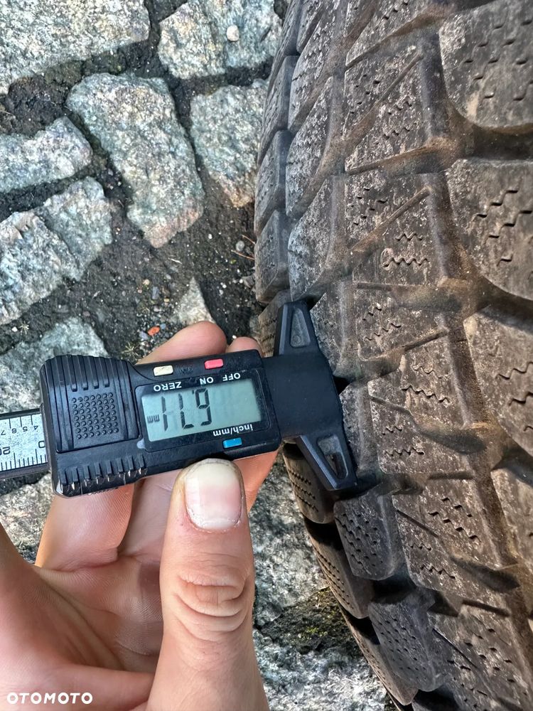Koła Land Rover Freelander 2 255 55 18 8J ET 55 - 16