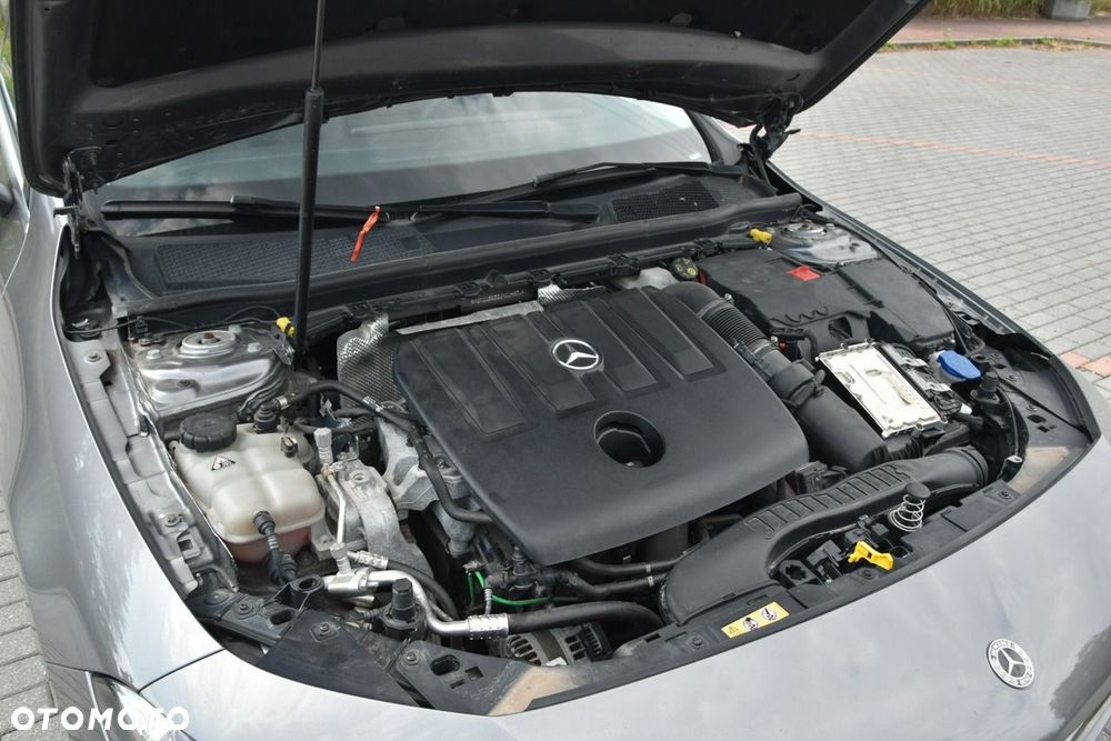 Mercedes-Benz CLA 180 d 7G-DCT - 30