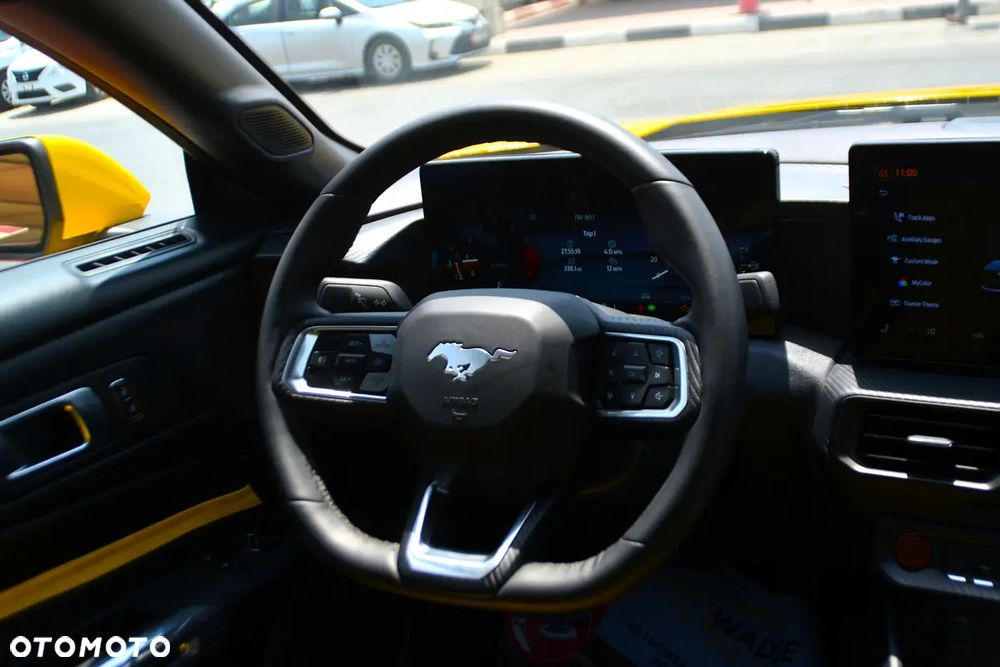 Ford Mustang 2.3 Eco Boost - 10