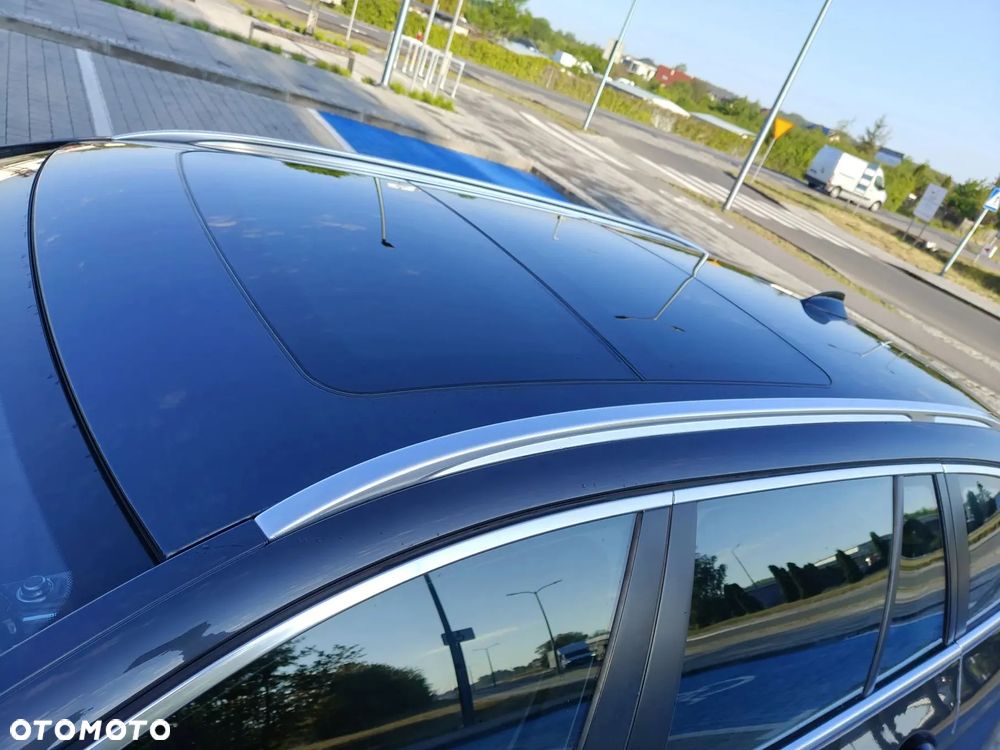 BMW Seria 5 520d Touring - 17