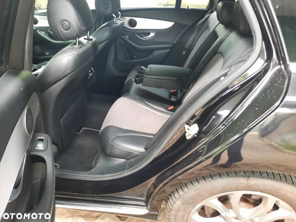 Mercedes-Benz Klasa C 200 7G-TRONIC - 6