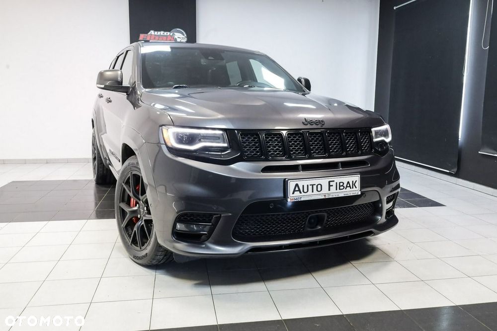 Jeep Grand Cherokee - 4