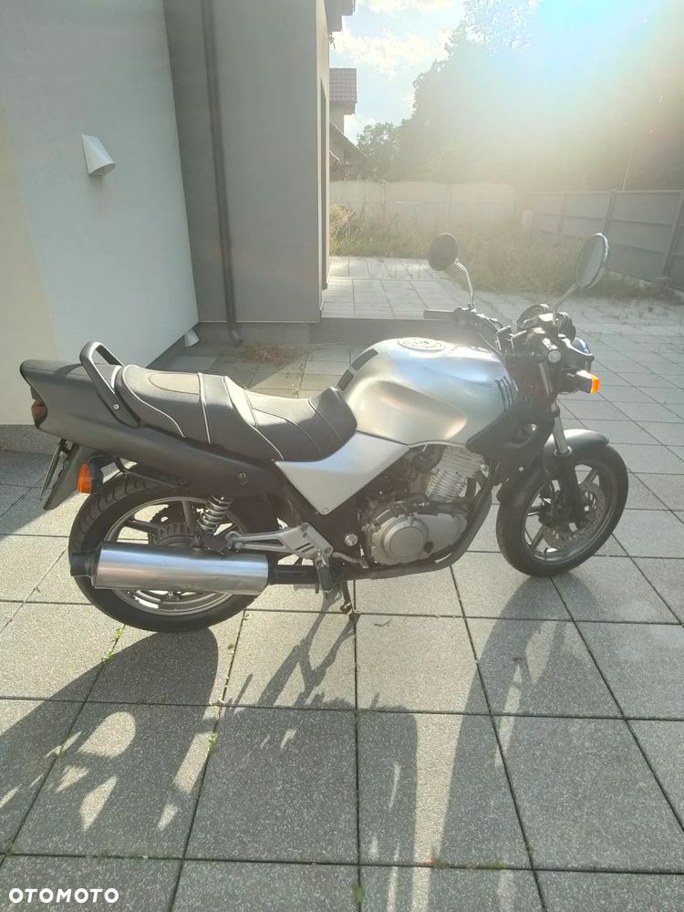 Honda CB - 6