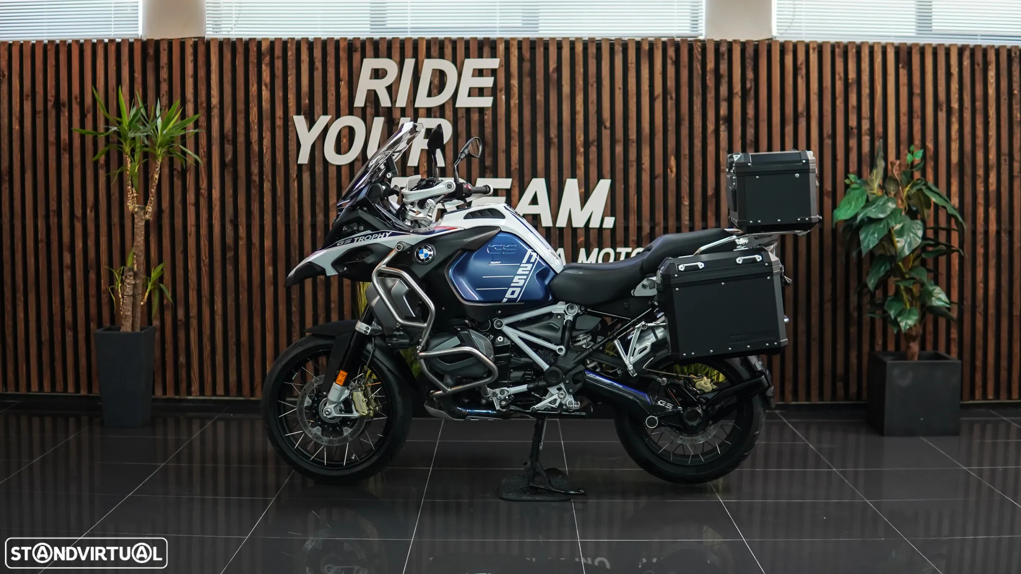 BMW R 1250 GS Adventure TROPHY - 2