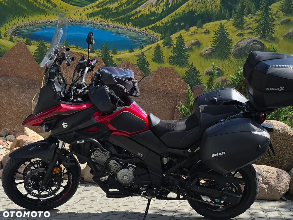 Suzuki V-STROM - 1