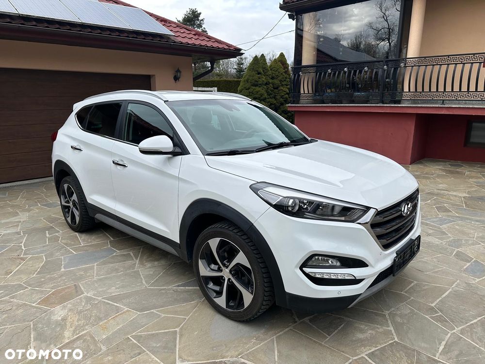 Hyundai Tucson - 1