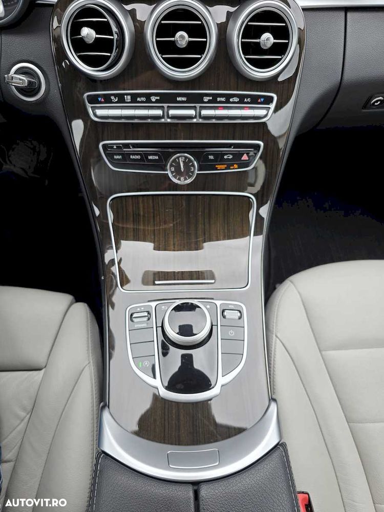 Mercedes-Benz C 220 (BlueTEC) d 7G-TRONIC - 24