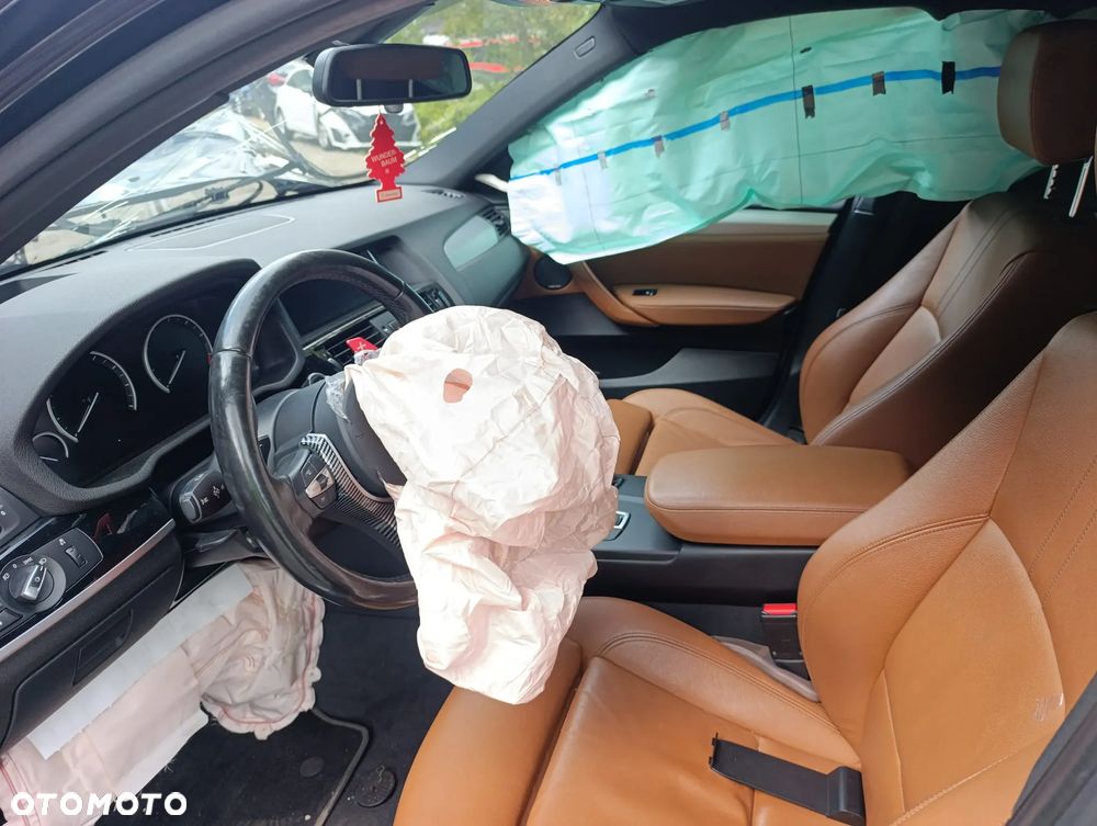 BMW X4 xM40i - 8