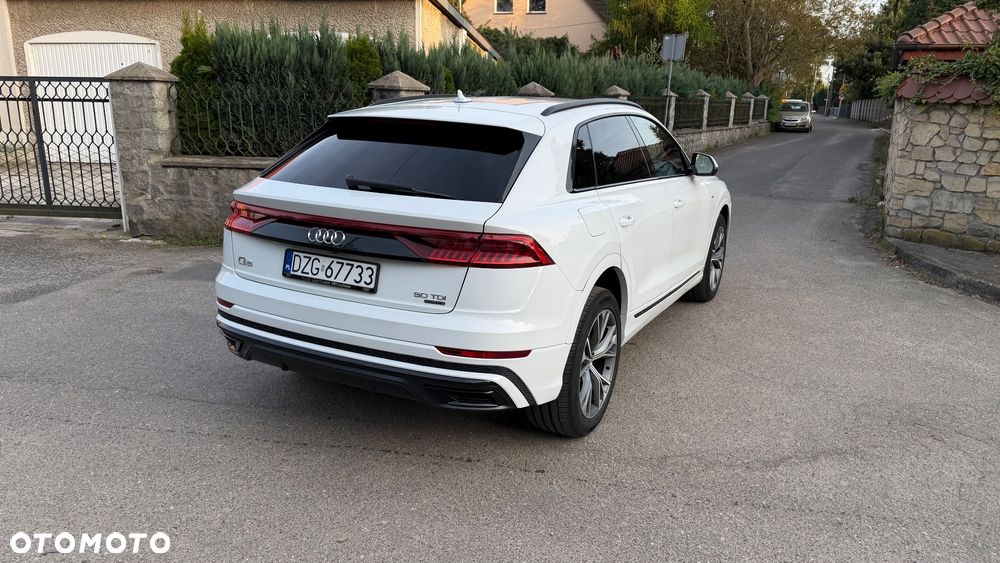 Audi Q8 50 TDI mHEV Quattro Tiptronic - 4