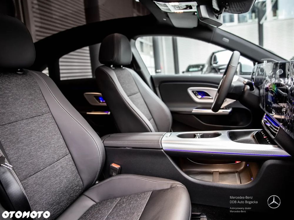 Mercedes-Benz CLA 200 mHEV 8G-DCT - 8