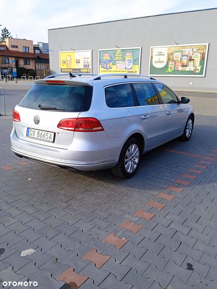 Volkswagen Passat 2.0 TDI BlueMotion Technology Comfortline - 5