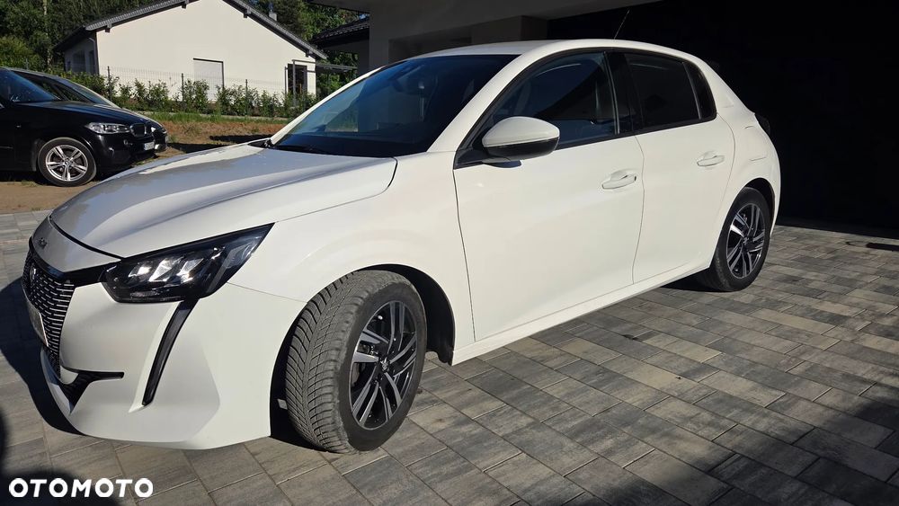 Peugeot 208 PureTech 100 EAT8 Active - 27
