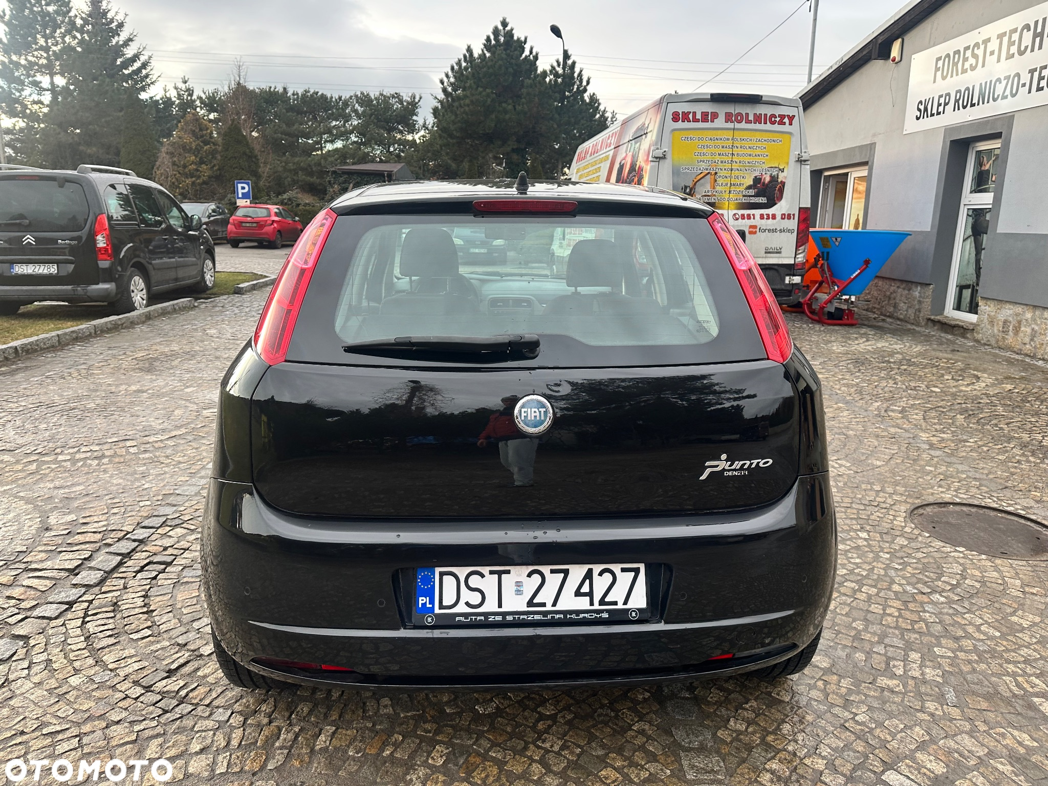 Fiat Grande Punto 1.4 8V Dualogic Active - 11
