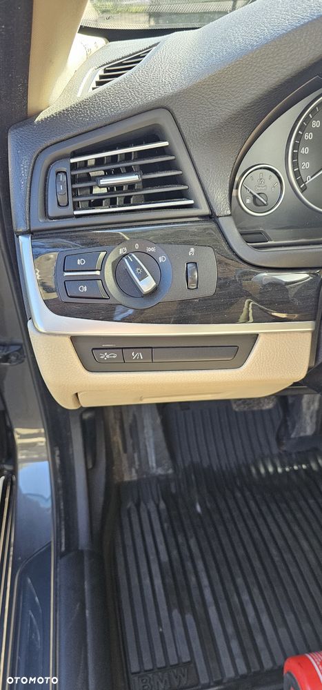 BMW Seria 5 530d - 12