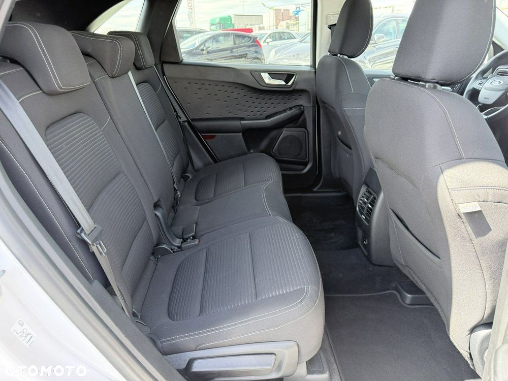 Ford Kuga 2.5 Duratec FHEV TITANIUM - 16