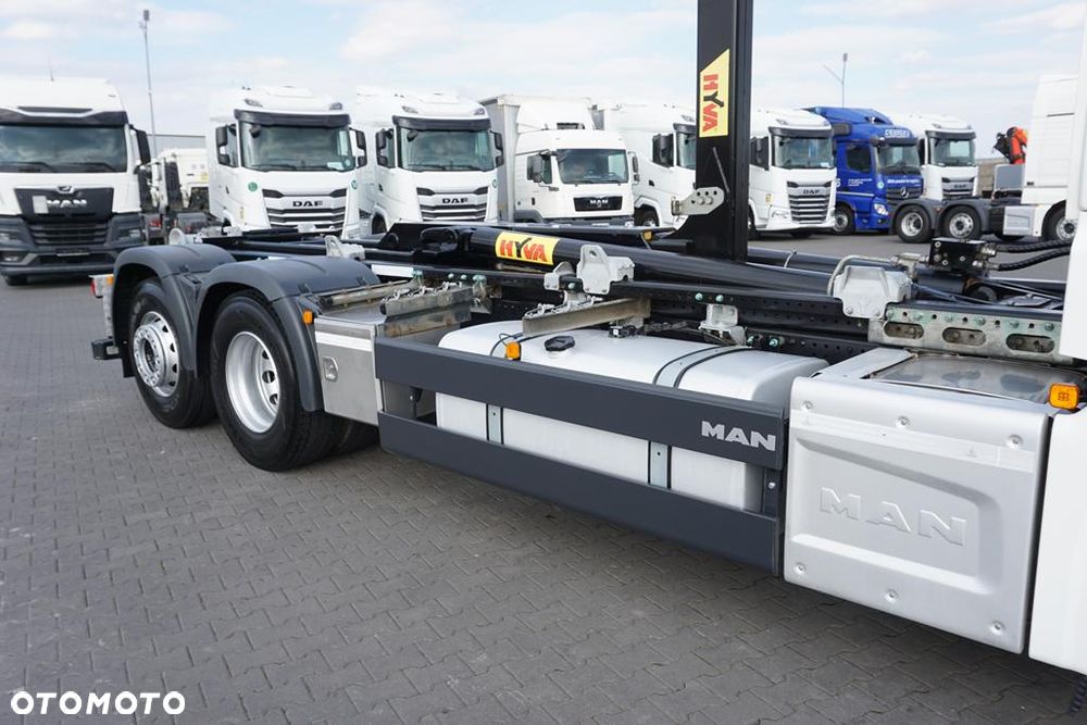 MAN TGX / 26.470 / E 6 / GM / HAKOWIEC HYVA / OŚ SKRĘTNA / RETARDER - 39