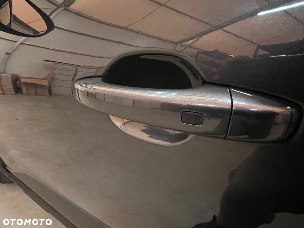 Dacia Sandero 1.0 TCe Laureate S&S - 14